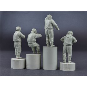 Mini Art 37063 Soviet tank crew 1970-80s Winteruni