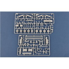 Hobby Boss 85523 Russian KrAZ-260B & ChMZAP-5247G
