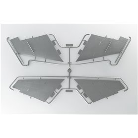 ICM 1:48 MiG-25 BM - SOVIET STRIKE AIRCRAFT