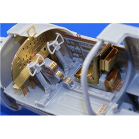 Eduard B-25B interior 1/48 dla ACCURATE MINIATURES