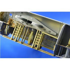 Eduard B-24 bomb bay 1/48 dla REVELL/MONOGRAM