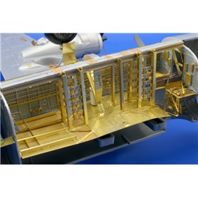 Eduard B-24 bomb bay 1/48 dla REVELL/MONOGRAM