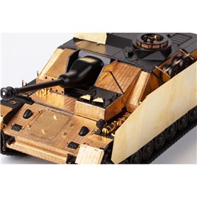 Eduard StuG IV 1/35 dla ACADEMY