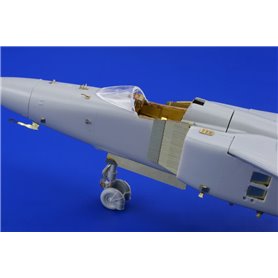Eduard MiG-23 FLOGGER 1/48 dla ITALERI