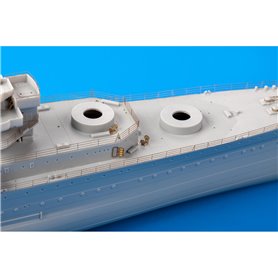 Eduard HMS Cornwall 1/350