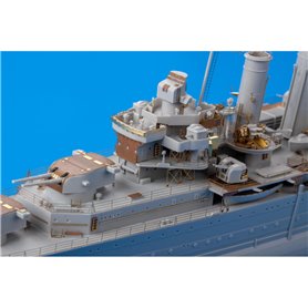 Eduard HMS Cornwall 1/350