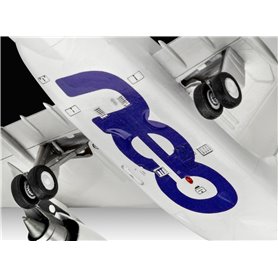 Revell 64952 1/144 Airbus A321 Neo Aircraft Starter Set