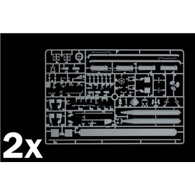 Italeri 5624 1/35 Vosper MTB 74 with Crew
