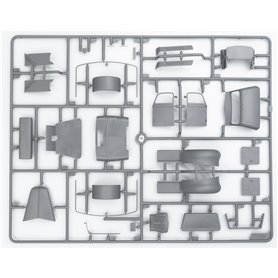 ICM 1:35 WERMACHT 3T TRUCKS
