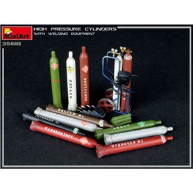 Mini Art 35618 High Pressure Cylinders w/welding equipment