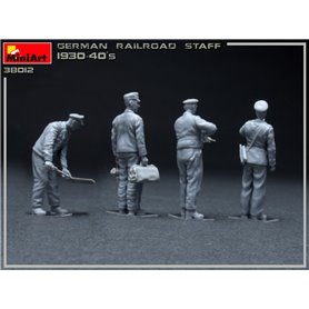 Mini Art 38012 German Railroad Staff 1930-40s