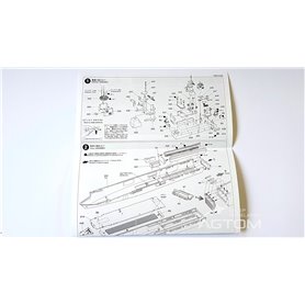 Tamiya 1:700 JMSDF Ohsumi LST-4001 - JMSDF DEFENCE SHIP