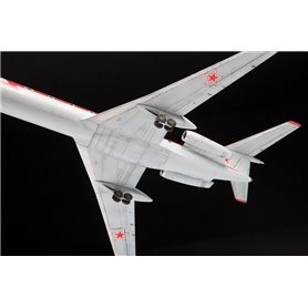 Zvezda 7036 1/144 Tupolev TU-134 UBL