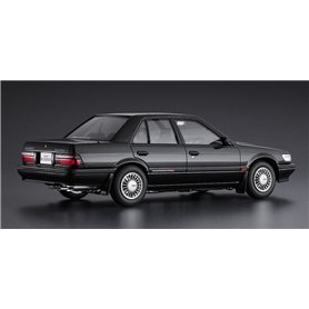 Hasegawa 1:24 Nissan Bluebird 4DR Sedan - SSS-ATTESA LIMITED U12 - EARLY 1987