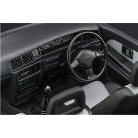 Hasegawa 1:24 Nissan Bluebird 4DR Sedan - SSS-ATTESA LIMITED U12 - EARLY 1987