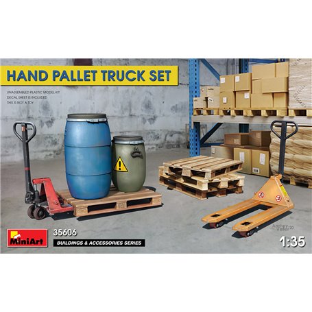 Mini Art 35606 Hand Pallet Truck set