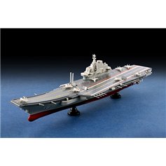 Trumpeter 1:1000 LiaoNing CV-16 - PLA NAVY AIRCRAFT CARRIER