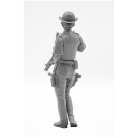 ICM 16009 British Police Female Officer