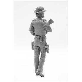 ICM 16009 British Police Female Officer