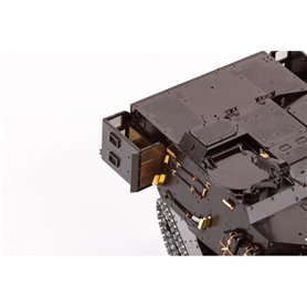 Eduard 1:35 M109A7 Paladin howitzer
