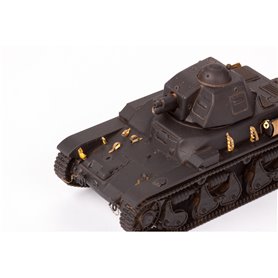 Eduard 1:35 R35 French light tank