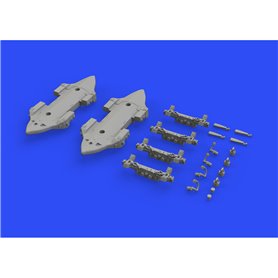 Eduard 1:32 BRU-57A rack