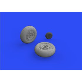 Eduard 1:48 He 111 wheels late