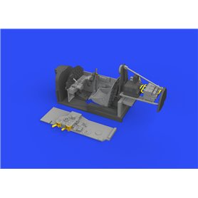 Eduard 1:48 P-38F cockpit