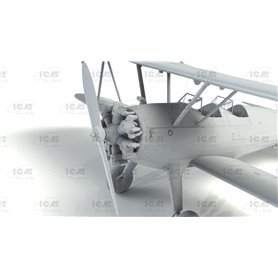 ICM 32050 Stearman PT-17/N2S-3 Kaydet American Training Aircraft