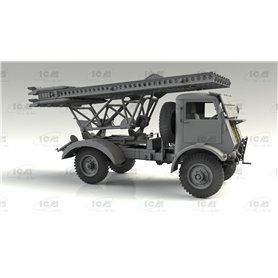 ICM 35591 BM-13-16 on W.O.T. 8 chassis, WWII Soviet MLRS