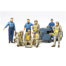 Tamiya 61107 1/48 WWII USN Pilots w/Tug