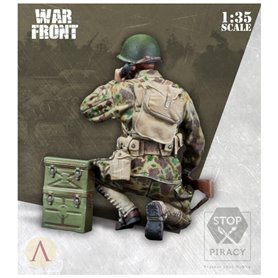 Scale 75 1:35 RADIO OPERATOR US ARMORED INFANTRY