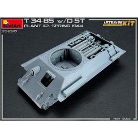 Mini Art 1:35 T-34/85 w/D-5T Plant 112 spring'44