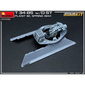 Mini Art 1:35 T-34/85 w/D-5T Plant 112 spring'44