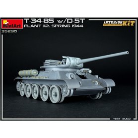 Mini Art 1:35 T-34/85 w/D-5T Plant 112 spring'44