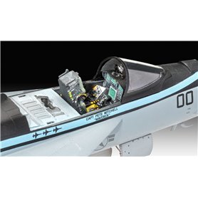 Revell 1:48 TOP GUN MAVERIC F/A-18E Super Hornet
