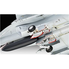 Revell 1:48 TOP GUN MAVERIC F/A-18E Super Hornet