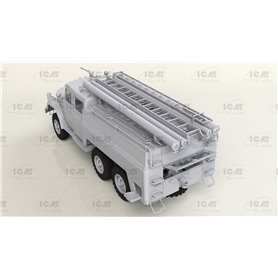 ICM 1:35 AC-40-137A - SOVIET FIRETRUCK