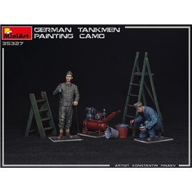 Mini Art 35327 German Tankmen Painting Camo