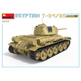 Mini Art 37071 Egyptian T-34-85 Interior