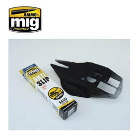 Ammo of Mig ANTI-SLIP PASTE - SAND COLOR FOR 1/35