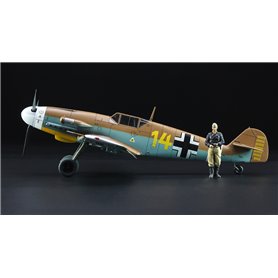 Hasegawa 1:48 Messerschmitt Bf-109 F-4 Trop + HANS-JOACHIM MARSEILLE FIGURE