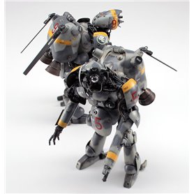 Hasegawa 64105 Altair W.H.J.131 Space Type Humanoid Unmanned Interceptor GroBer Hund