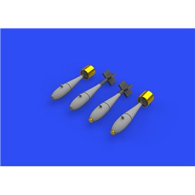Eduard 1:48 SUU-20 dispenser w/ BDU-33 & Mk.76 bombs 