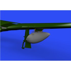 Eduard 1:48 P-51D 75gal drop tanks 