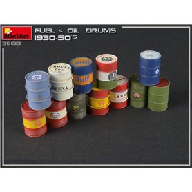 Mini Art 35613 Fuel & Oil Drums 1930-50s