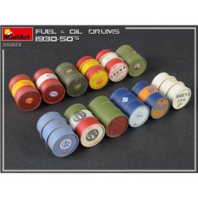 Mini Art 35613 Fuel & Oil Drums 1930-50s