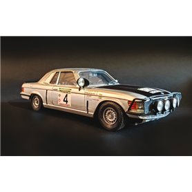 Italeri 3632 1/24 Mercedes 450SLC Rally Bandama