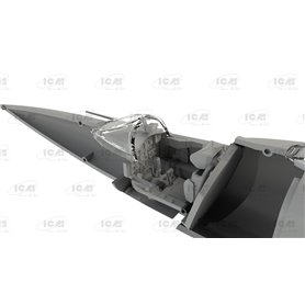 ICM 72176 MiG-25 RU, Soviet Training Aircraft