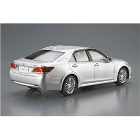 Aoshima 05952 1/24 Toyota GRS210/AWS210 Crown